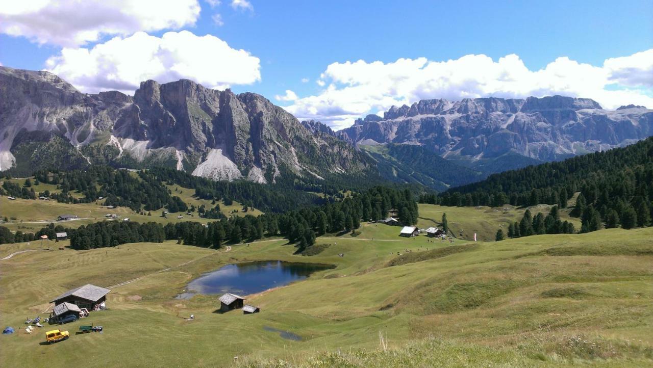 Apartamento Artitsch Santa Cristina Val Gardena Exterior foto